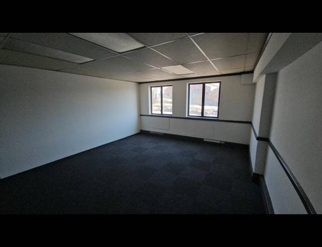 INDUSTRIAL PROPERTY TO RENT IN RANDJESPARK